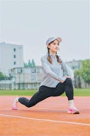 梅西是否比你更强？C罗：我不同意，我不想谦虚